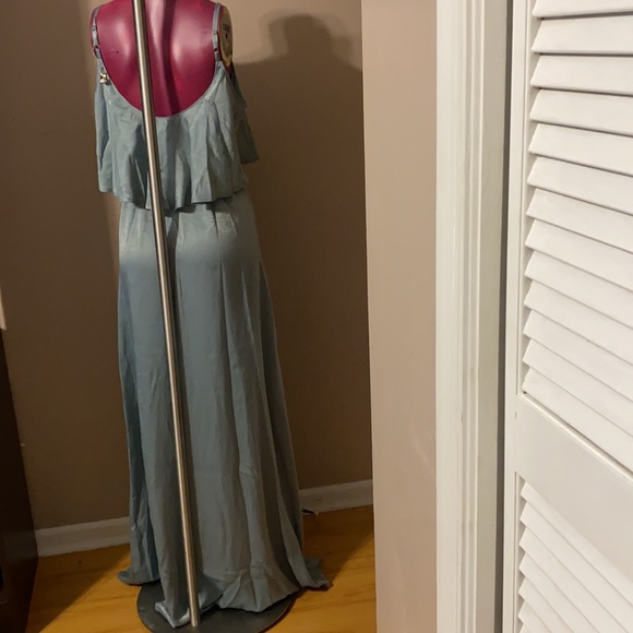 Show Me Your MuMu Caitlin Ruffle Maxi Dress NWOT - Picture 4 of 12